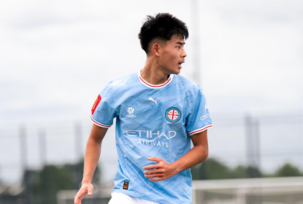 半岛体育登入-18岁华裔小将黄振文入选澳大利亚U20，将随队与U20国青交手